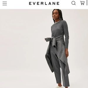 New Without Tags Charcoal Everlane Cashmere Crew, Size XS